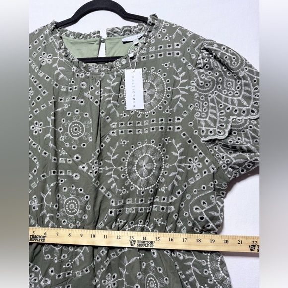 Baltic Born Bailey Green Floral Eyelet Embroidered Ruffle Tiered Maxi Dress 2XL - Picture 8 of 8